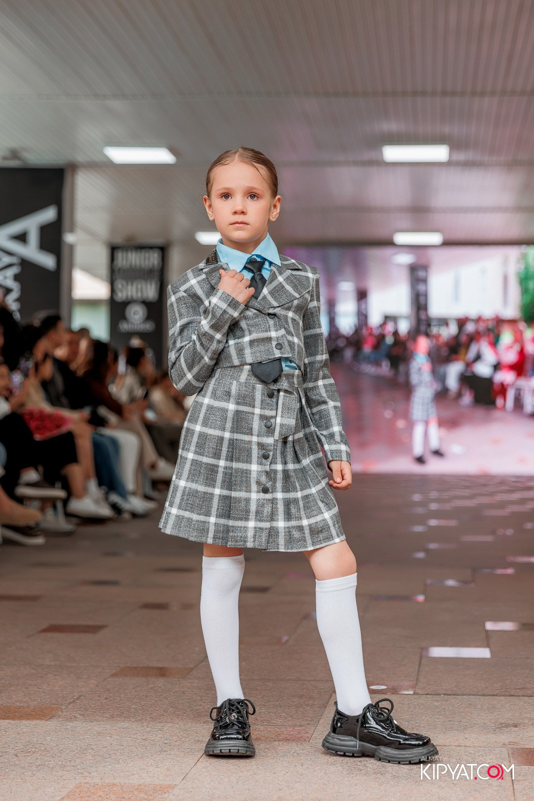 JUNIOR FASHION SHOW. КИПЯТКОМ АЛМАТЫ!