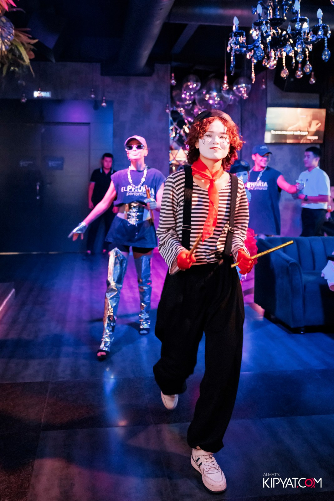 ДОРОГАЯ, Я НЕ ПИЛ. КИПЯТКОМ АЛМАТЫ!