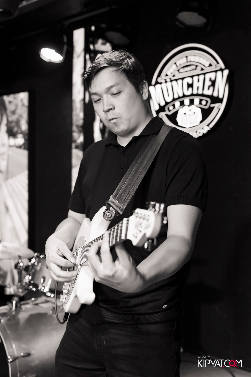 MUNCHEN PUB. КИПЯТКОМ АЛМАТЫ!