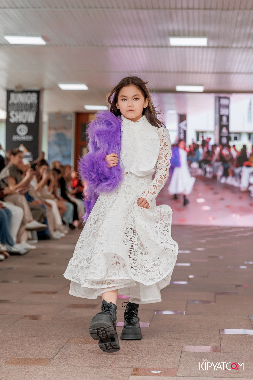 JUNIOR FASHION SHOW. КИПЯТКОМ АЛМАТЫ!