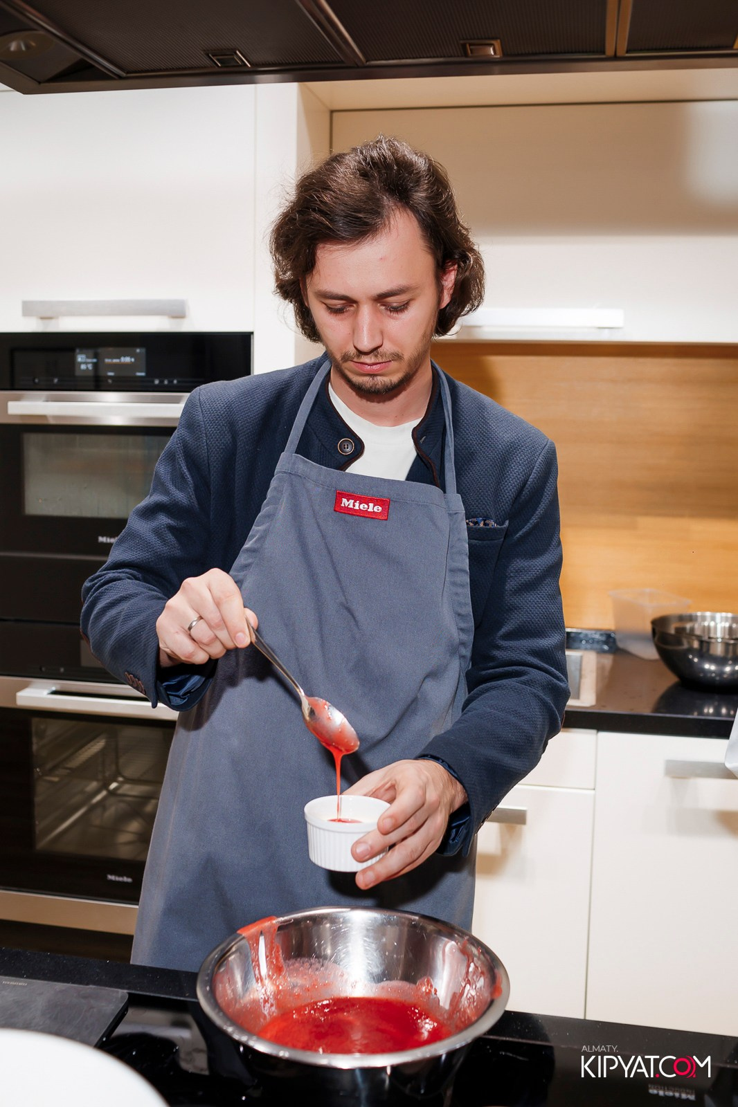 МАСТЕР-КЛАСС MIELE. КИПЯТКОМ АЛМАТЫ!