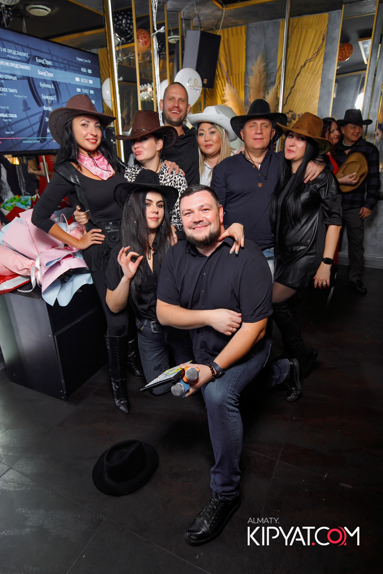 УХО И МЕДВЕДЬ НА ГАГАРИНА. КИПЯТКОМ АЛМАТЫ!