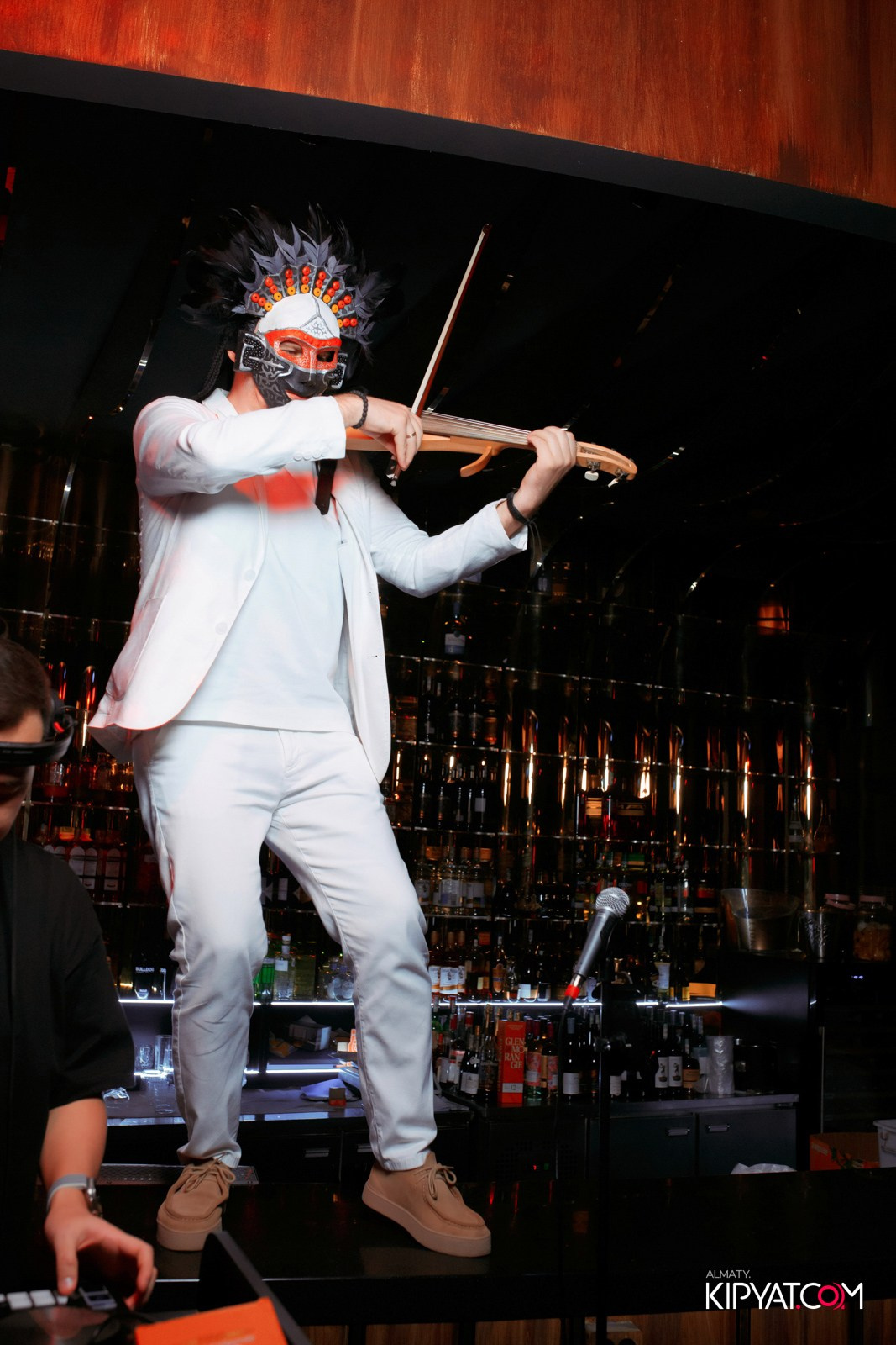 MOOD KARAOKE & TERRACE. КИПЯТКОМ АЛМАТЫ!