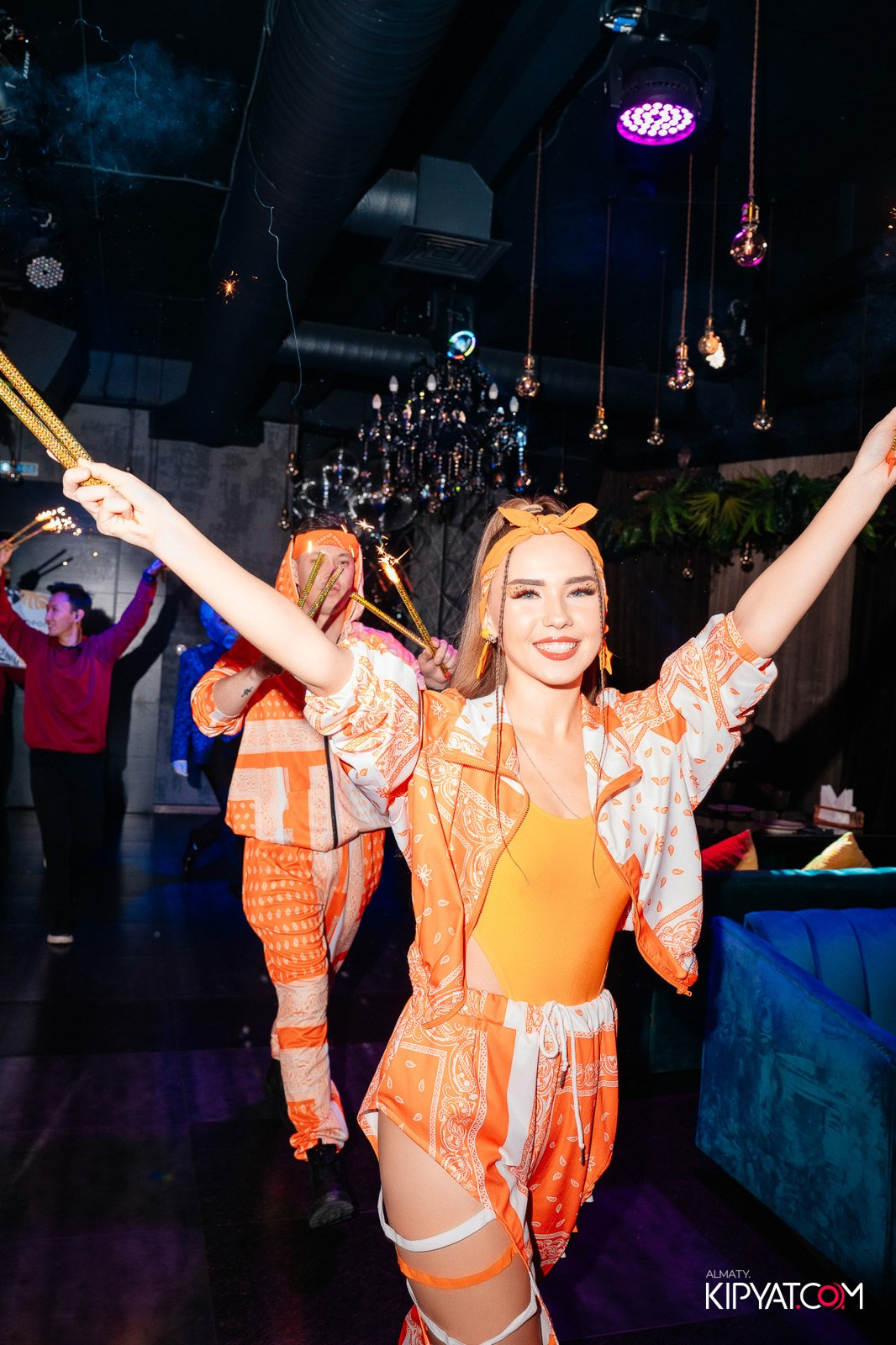 ДОРОГАЯ, Я НЕ ПИЛ. КИПЯТКОМ АЛМАТЫ!