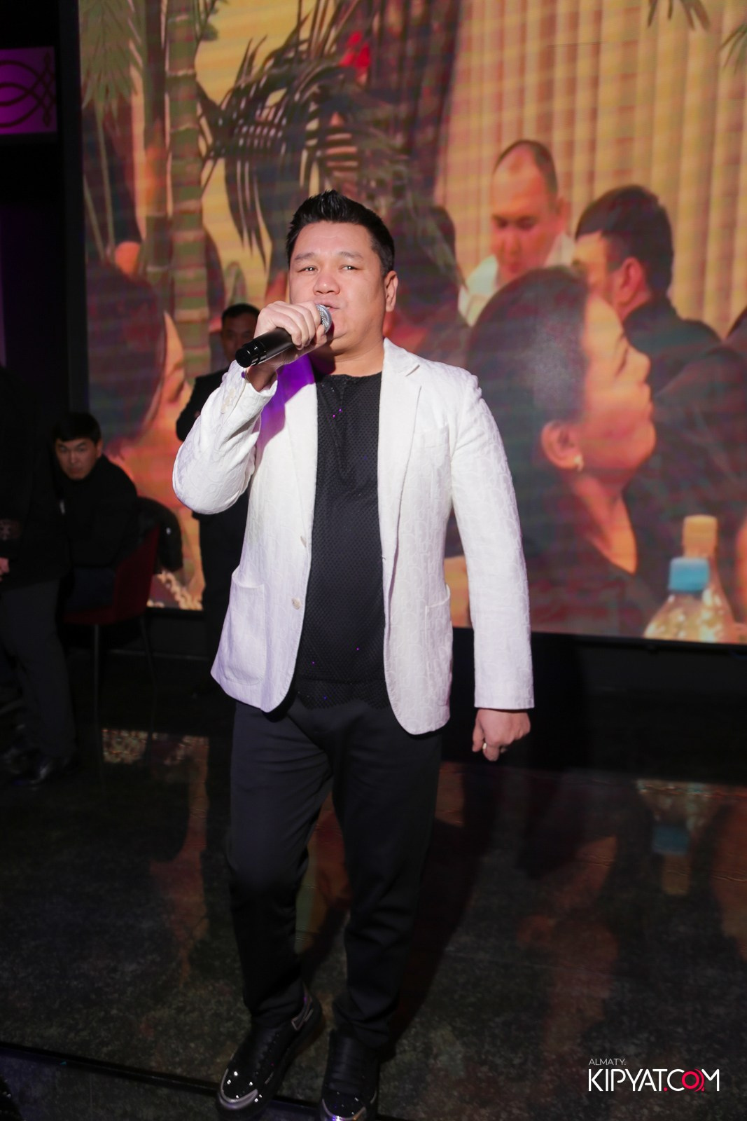 РЕСТОРАН РАХАТ. КИПЯТКОМ АЛМАТЫ!