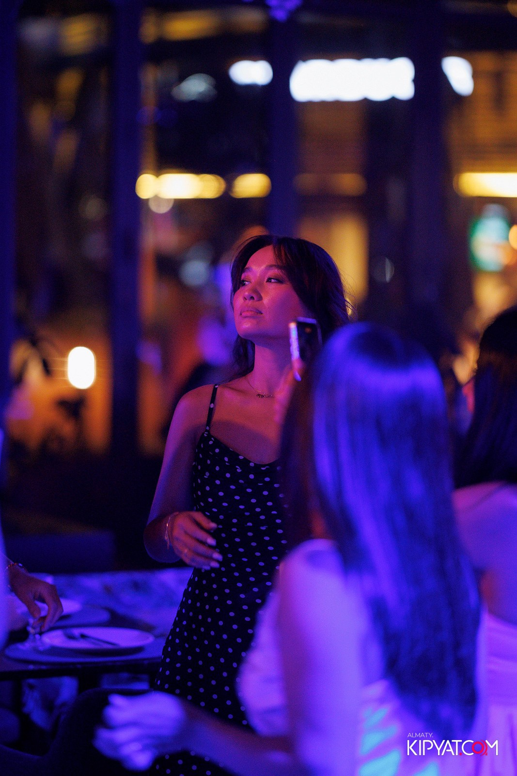 FRIENDS BAR & TERRACE. КИПЯТКОМ АЛМАТЫ! Фотосъемка мероприятий в Алматы
