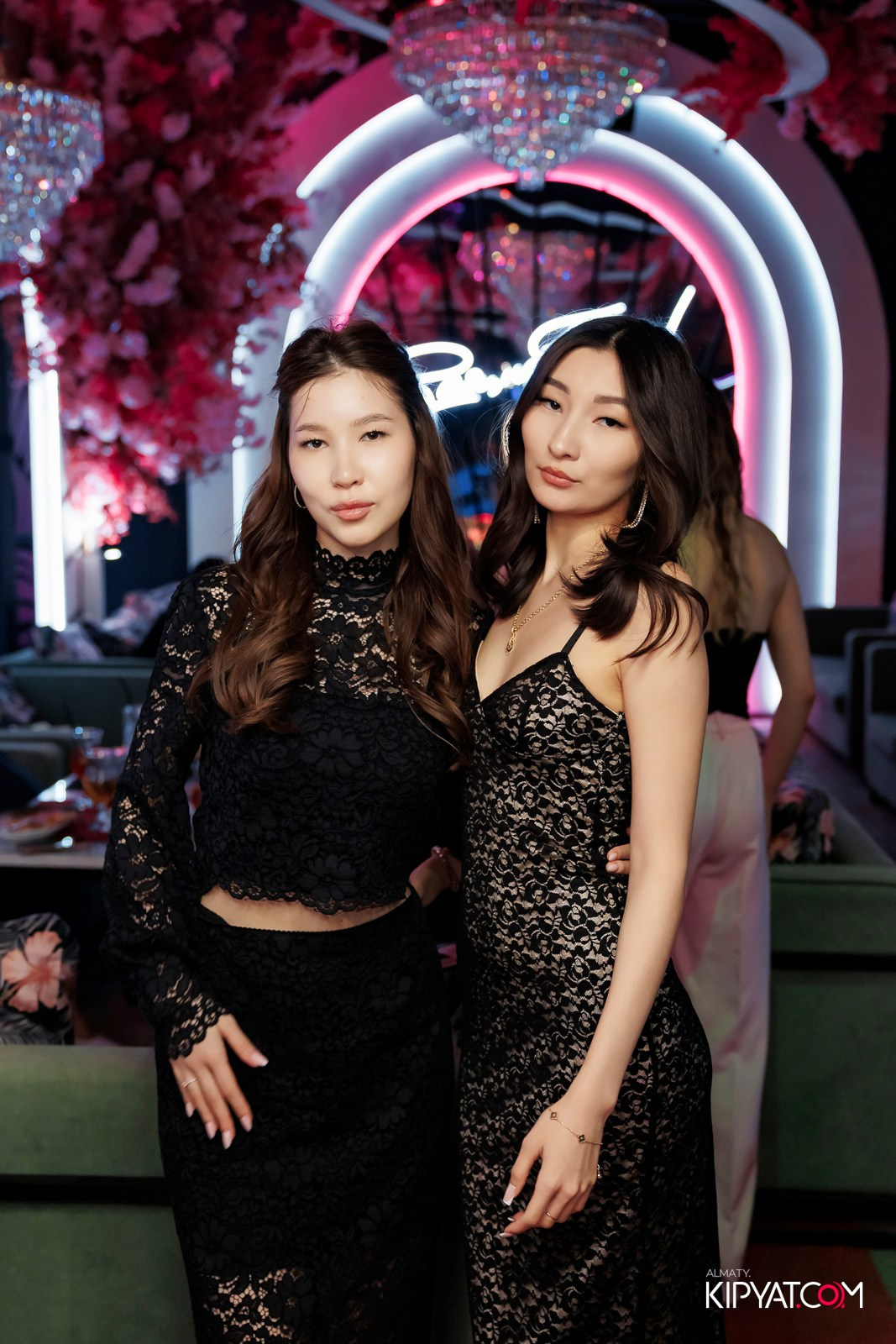 ЗАЯ, НА БИС. КИПЯТКОМ АЛМАТЫ!