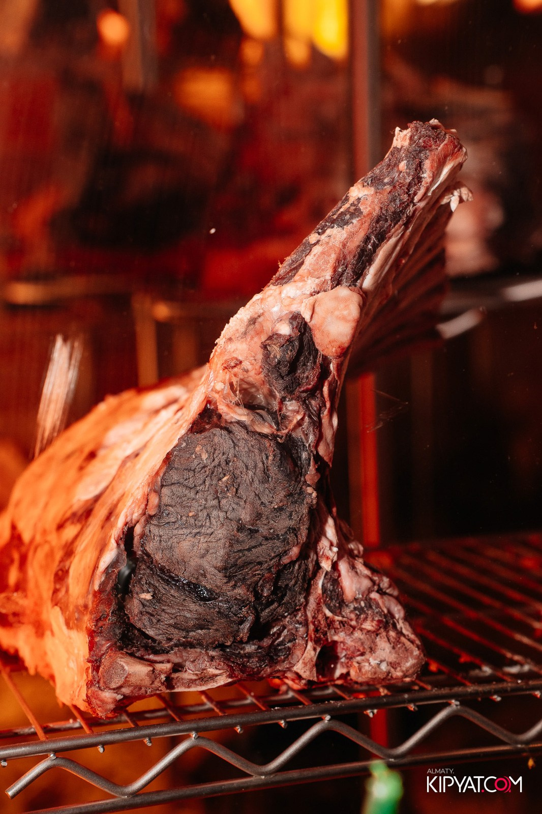 ZIYAFET MEAT HOUSE. КИПЯТКОМ АЛМАТЫ!