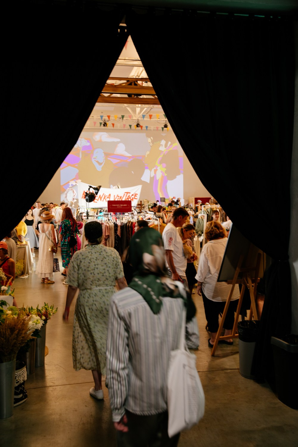 27–28 августа 2022 POP-UP в ДК Рассвет / фото Жора Сирота. Фотоотчеты «Ламбада-маркета»