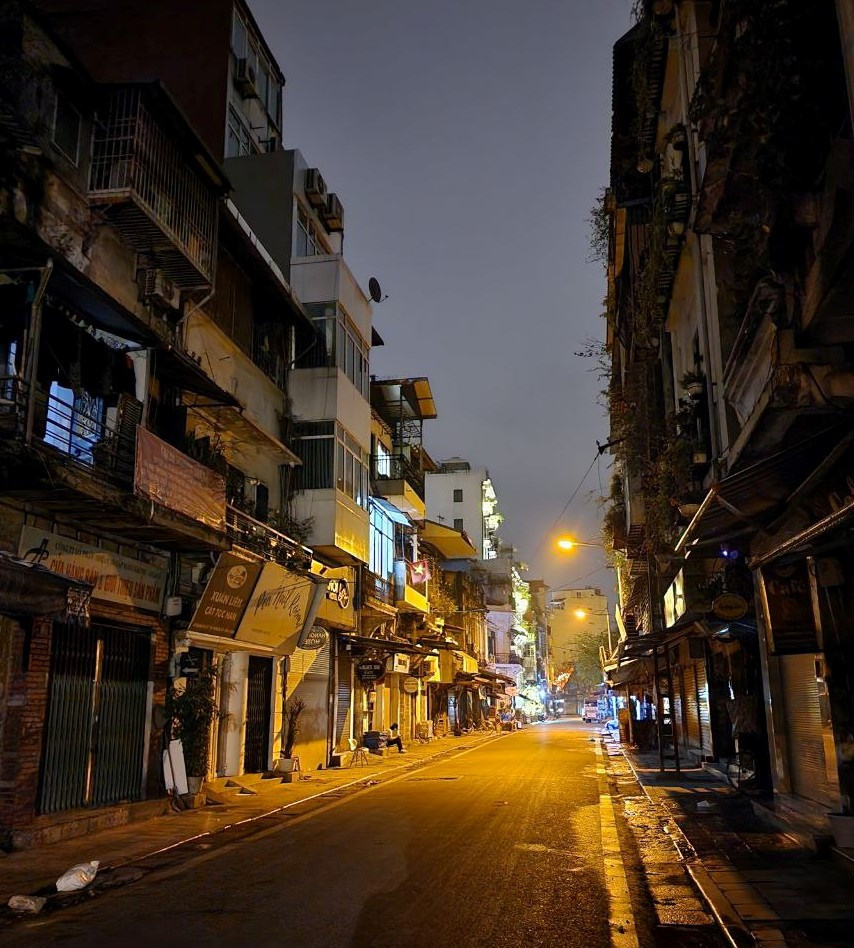 Hanoi, Vietnam. Andrey Filippov Photographer