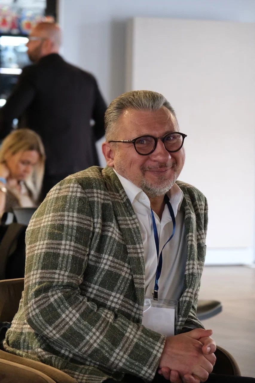 АКСЕЛЕРАТОР ИНФОБИЗНЕСА |. Индивидуальная фотосъёмка в Москве. Фотограф Василиса Тарасова