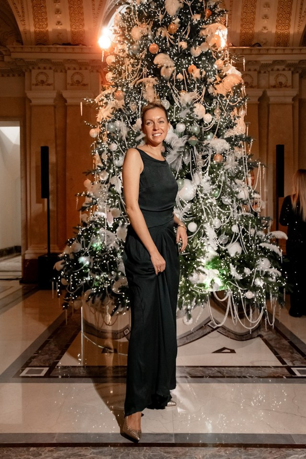 Зажжение новогодней елки в отеле Four seasons. By Twins — фото и видео объединение в Санкт-Петербруге, Москве и Сочи