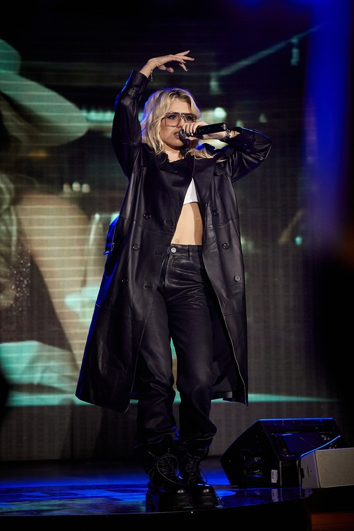 FB. Art photographer Nino