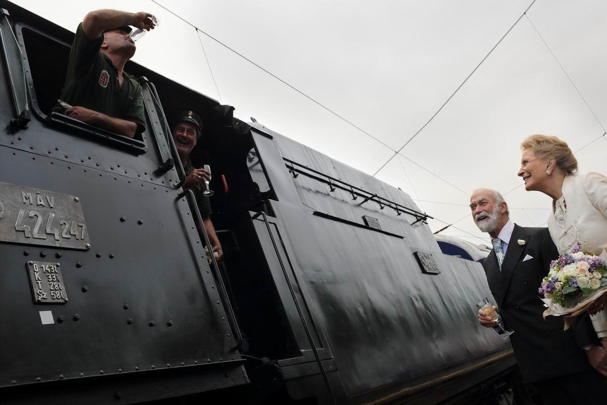 golden eagle luxury trains