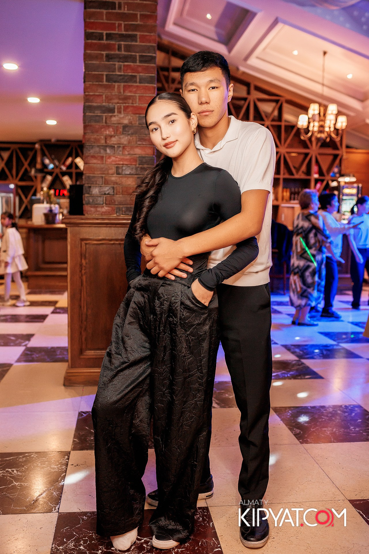 R.S'SULTAN. КИПЯТКОМ АЛМАТЫ!