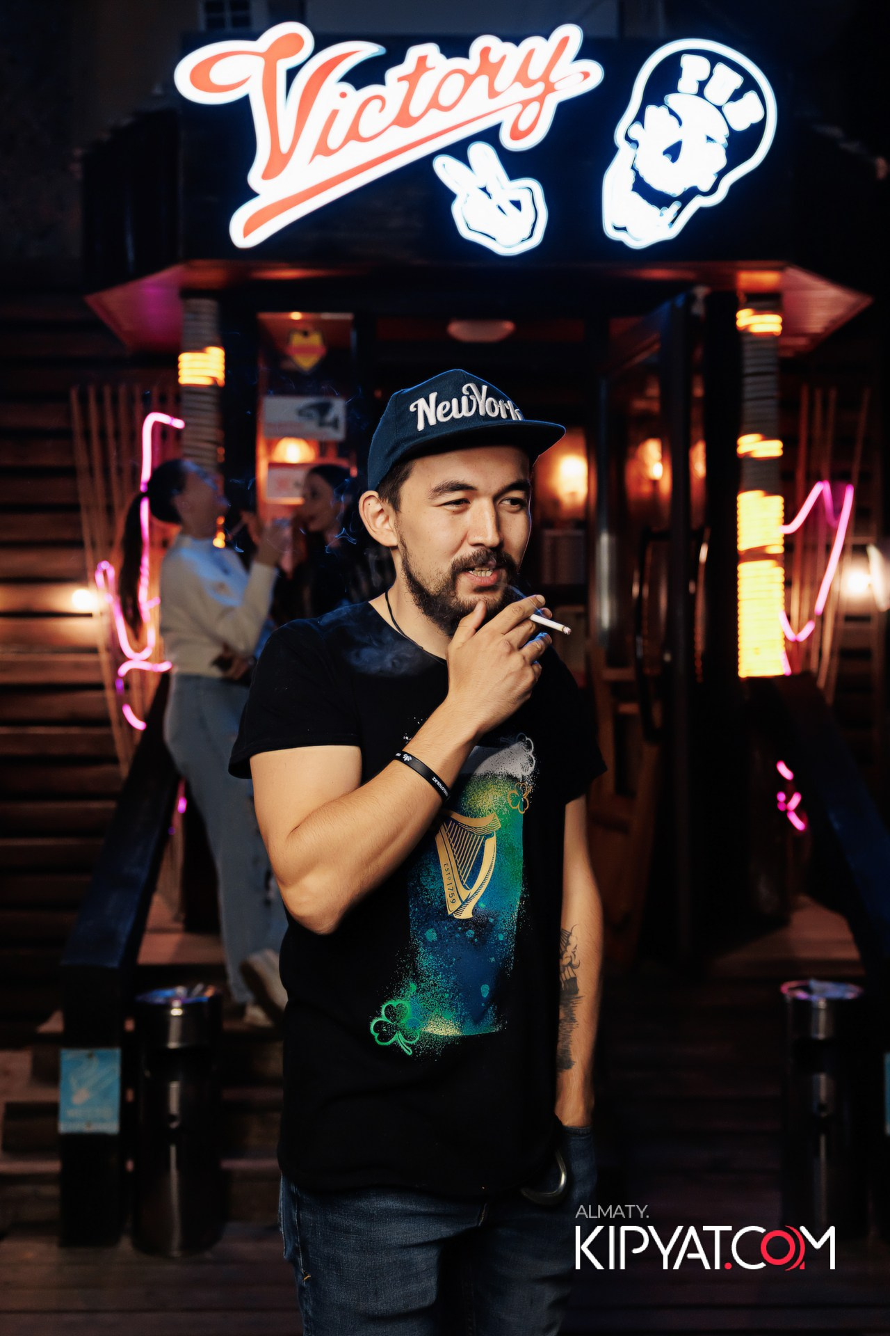 VICTORY PUB. КИПЯТКОМ АЛМАТЫ!