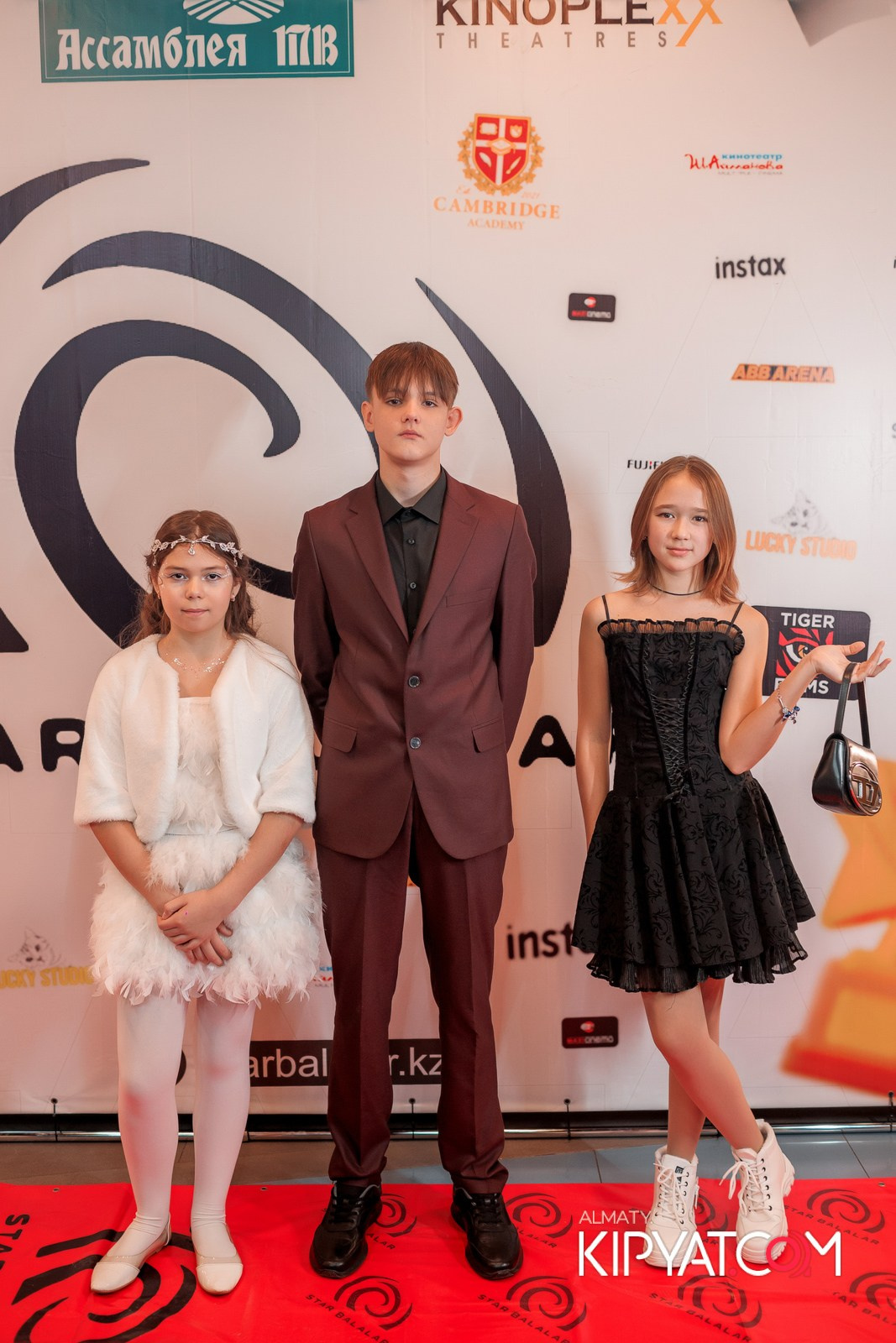 ПРЕЗЕНТАЦИЯ 8 ГРУППЫ КИНОПРОЕКТА «STARBALALAR». КИПЯТКОМ АЛМАТЫ!