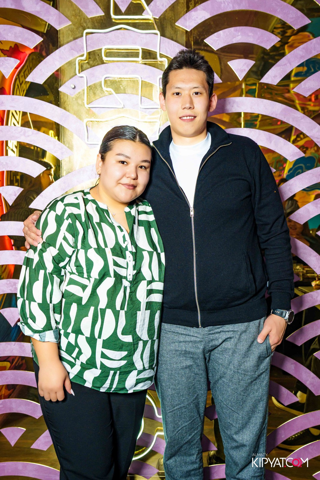 УХО И МЕДВЕДЬ НА САИНА. КИПЯТКОМ АЛМАТЫ!