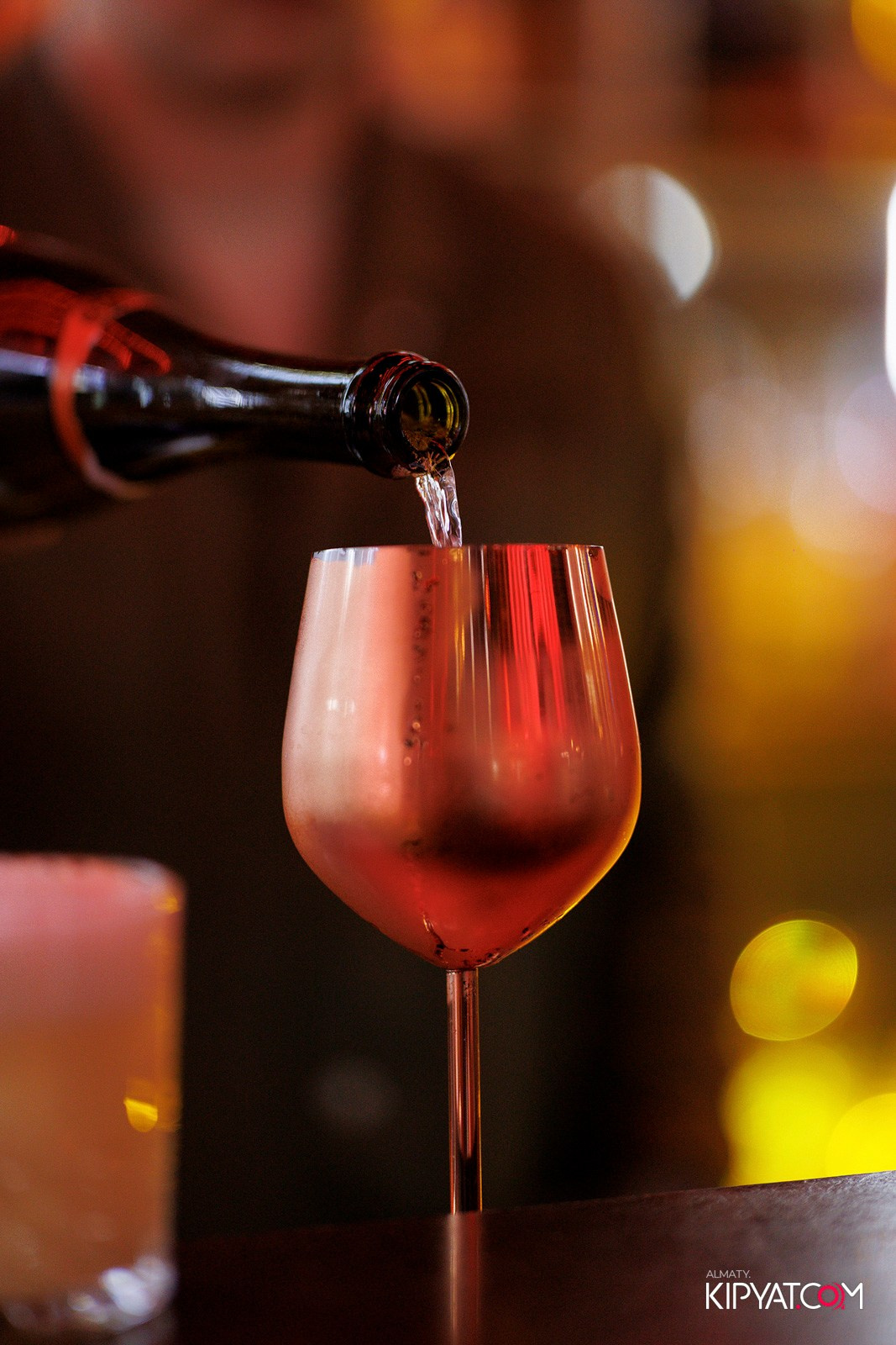 FRIENDS BAR & TERRACE. КИПЯТКОМ АЛМАТЫ! Фотосъемка мероприятий в Алматы