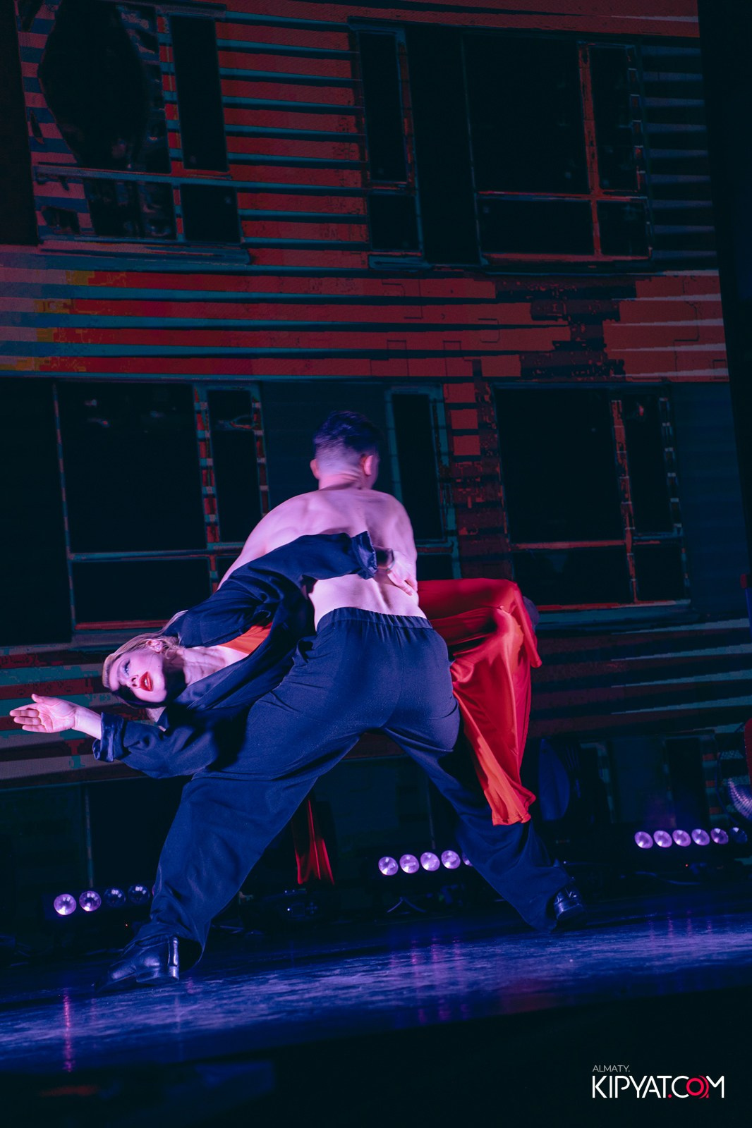 QUEEN. КИПЯТКОМ АЛМАТЫ!