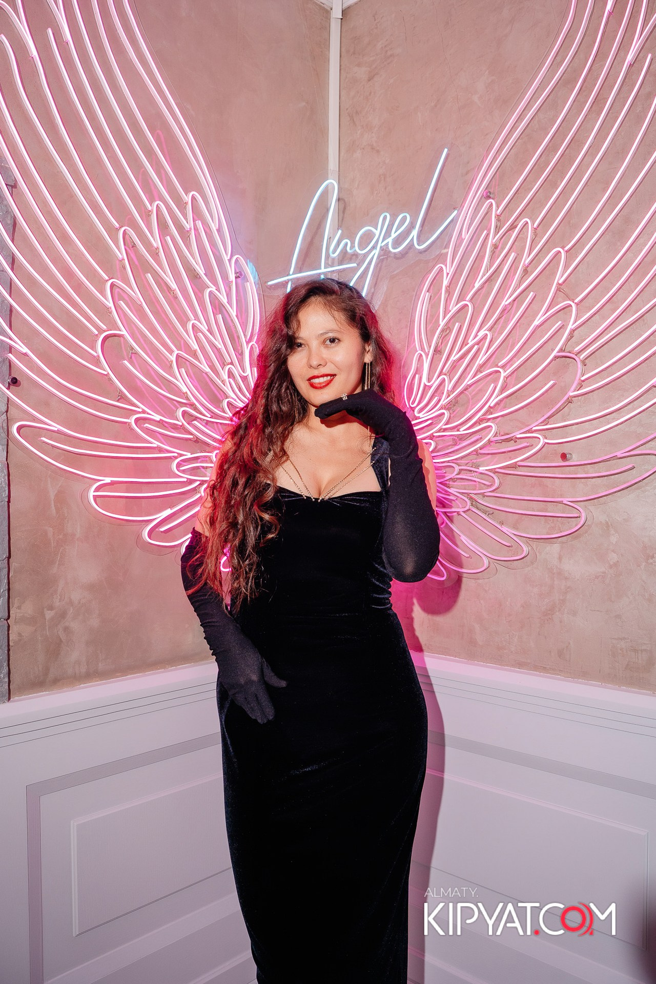 Ухо и Медведь на Курмангазы. КИПЯТКОМ АЛМАТЫ!