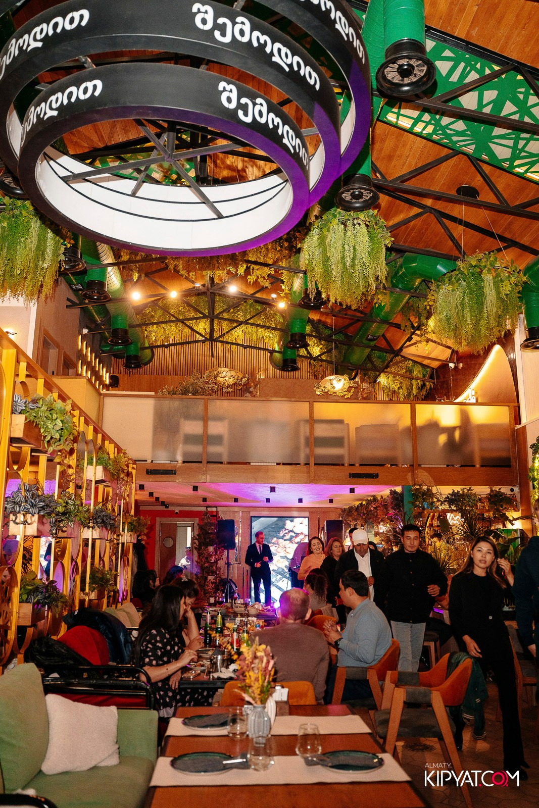 MODI RESTORANCHIK. КИПЯТКОМ АЛМАТЫ!