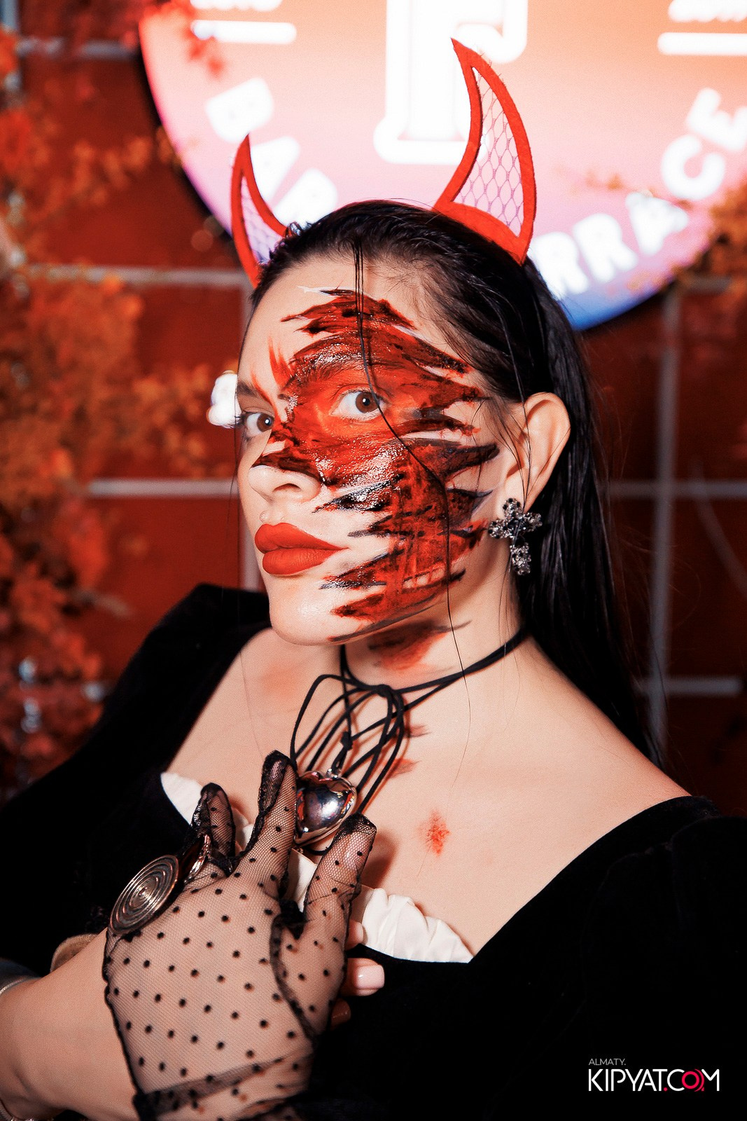 FRIENDS BSR & TERRACE. КИПЯТКОМ АЛМАТЫ!