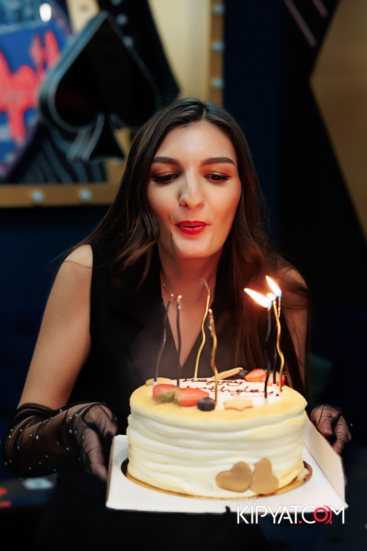 ЗАЯ НА БИС!. КИПЯТКОМ АЛМАТЫ!