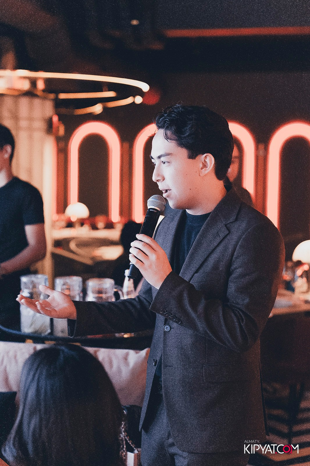 QUEEN. КИПЯТКОМ АЛМАТЫ!