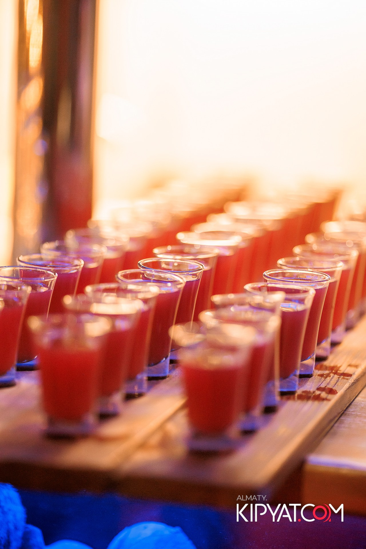 ШАШЛЫКОФФ. КИПЯТКОМ АЛМАТЫ!