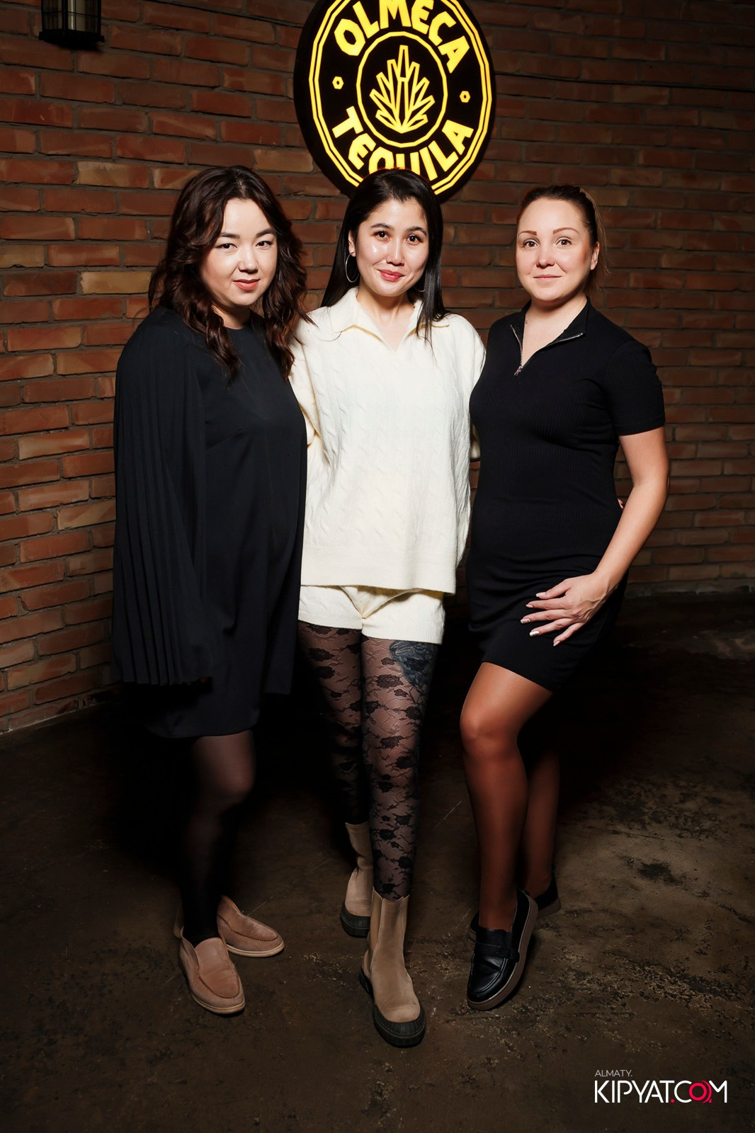 МУЗЫКАЛЬНОЕ ЛОТО В HIT RETRO. КИПЯТКОМ АЛМАТЫ! Фотосъемка мероприятий в Алматы