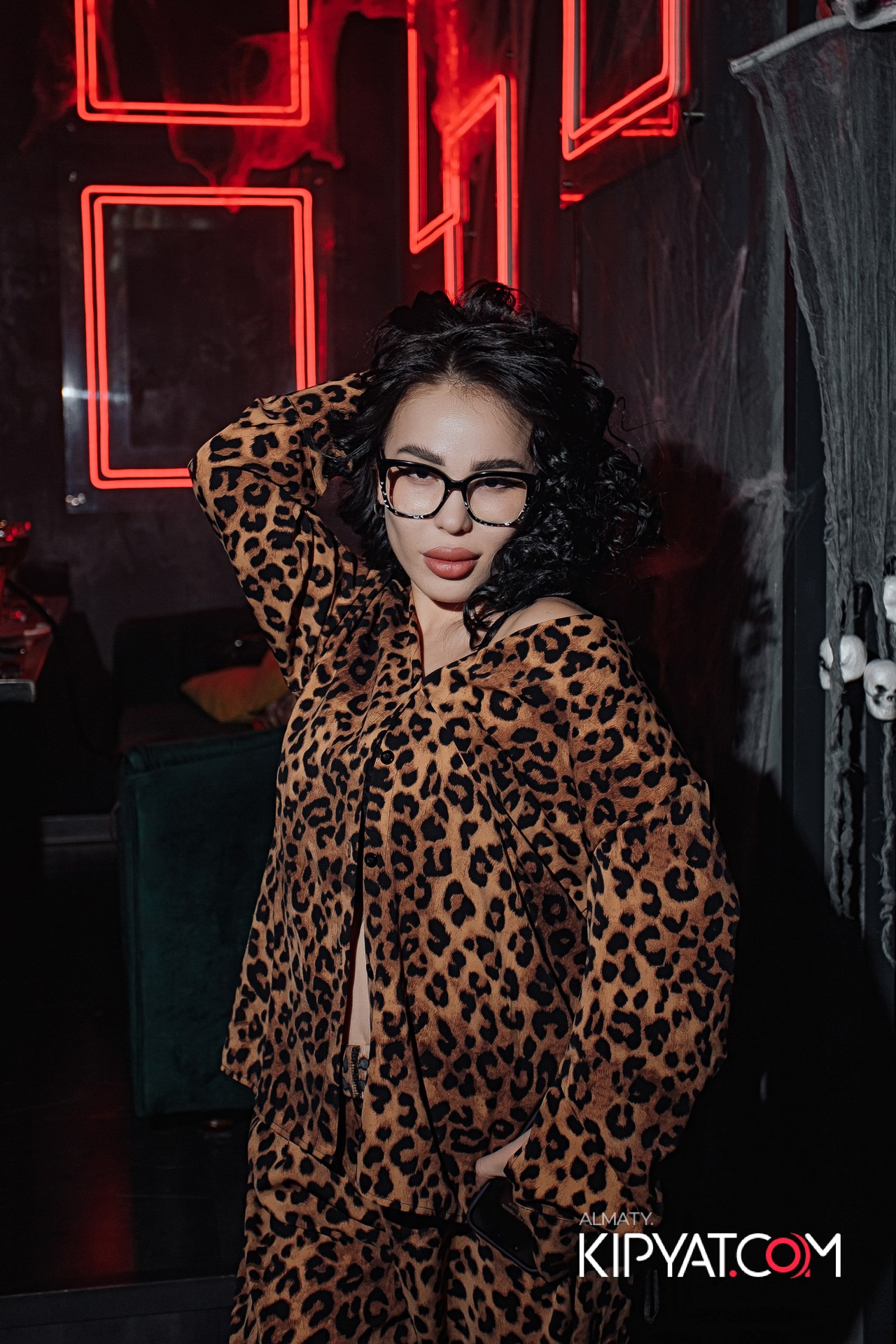 ДОРОГАЯ, Я НЕ ПИЛ. КИПЯТКОМ АЛМАТЫ!