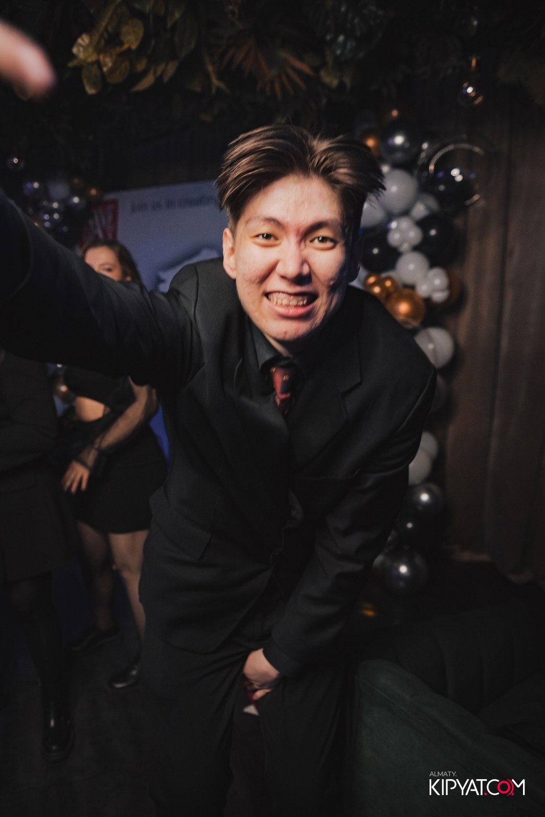 ДОРОГАЯ, Я НЕ ПИЛ. КИПЯТКОМ АЛМАТЫ!