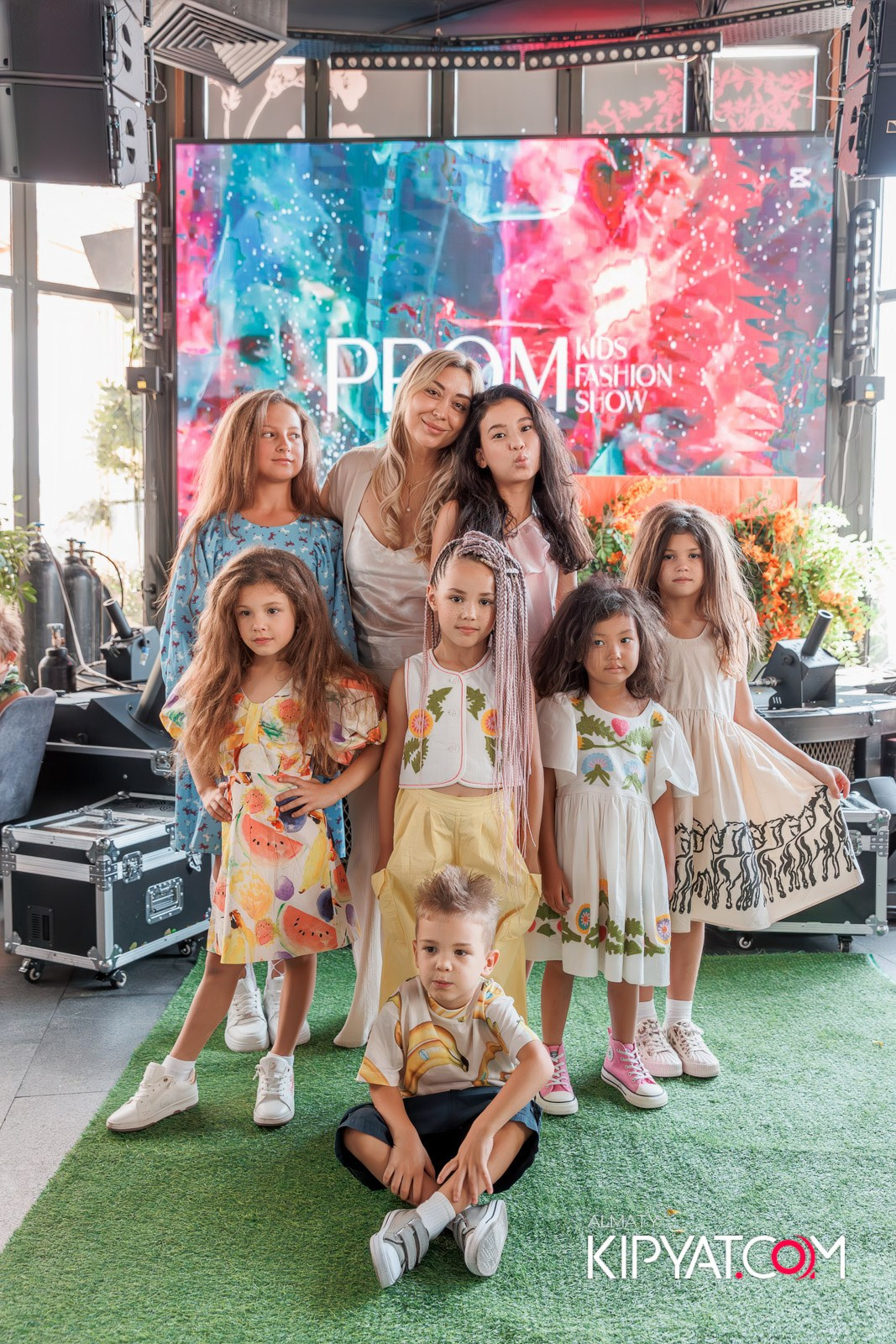 PROM KIDS FASHION SHOW. КИПЯТКОМ АЛМАТЫ!