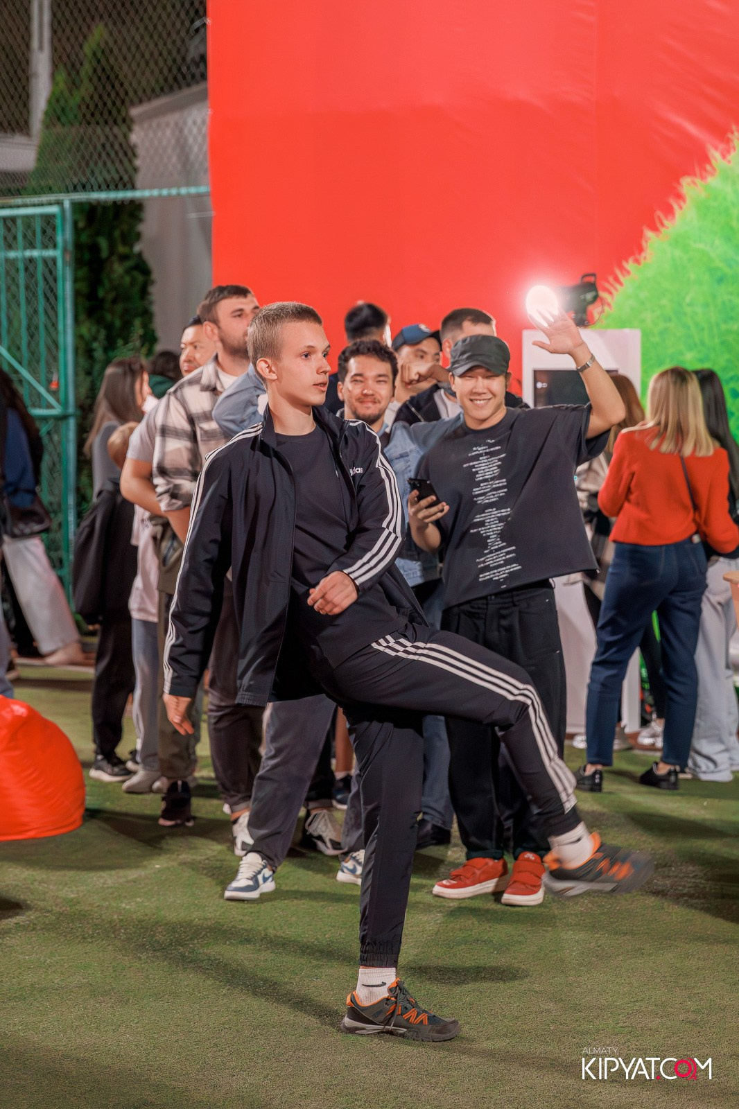 ФУТБОЛЬНЫЙ ФЕСТИВАЛЬ В VELVET SPORT VILLA. КИПЯТКОМ АЛМАТЫ!