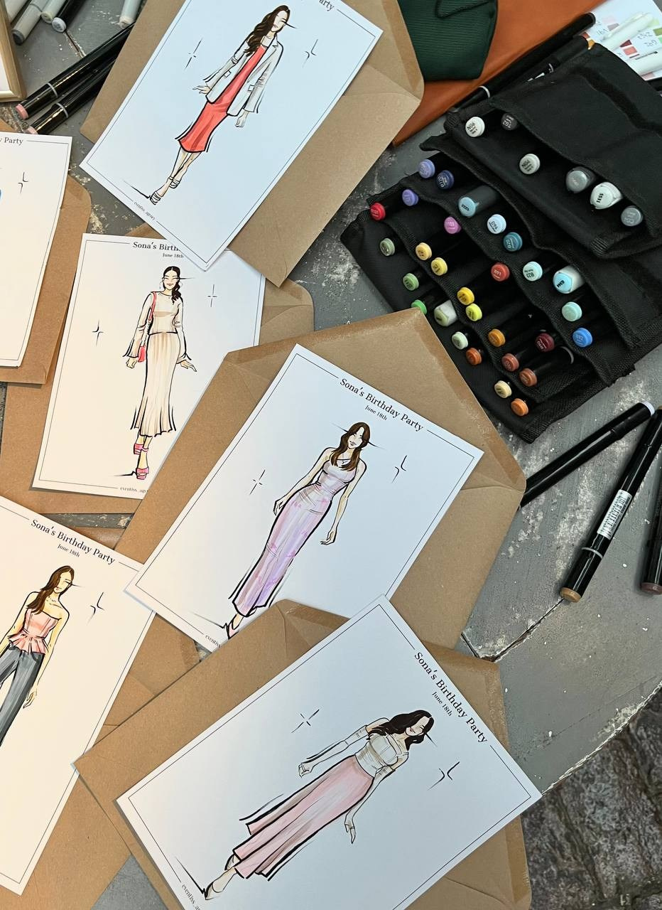 Художник рисует скетчи гостей