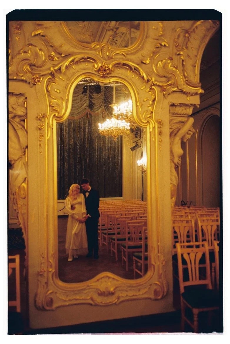 Нежное касание