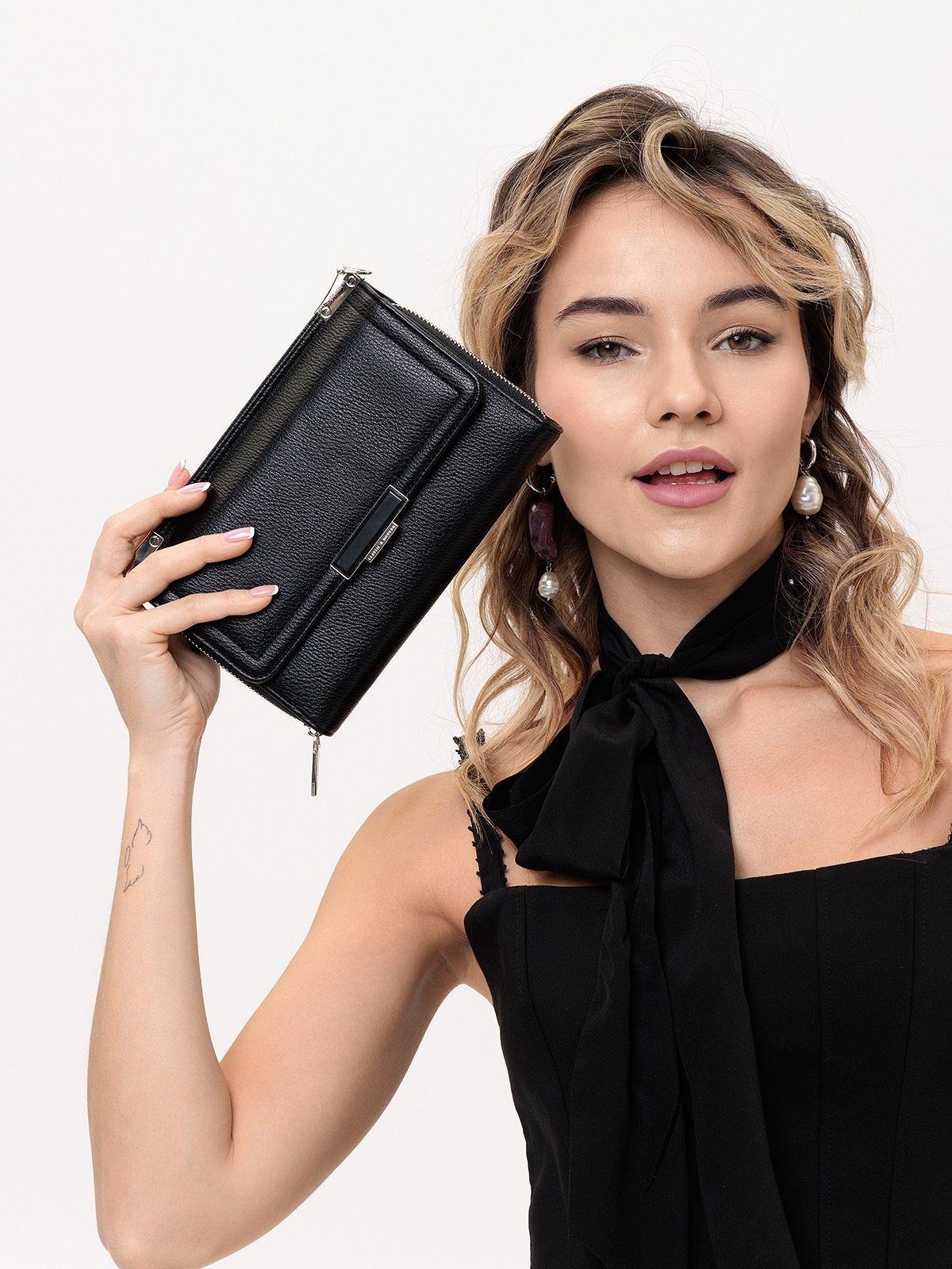 Съемка сумок в Москве. Предметный фотограф в Москве Вячеслав Тимошенко