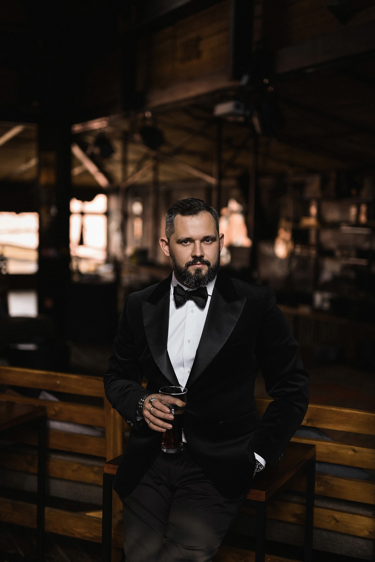 🔥 Саша и Катя — драйвовая свадебная вечеринка Красноярска в Шато white. 📸 Свадебный и семейный фотограф в Красноярске Тихомиров Евгений | 17 лет опыта | 800+ свадеб