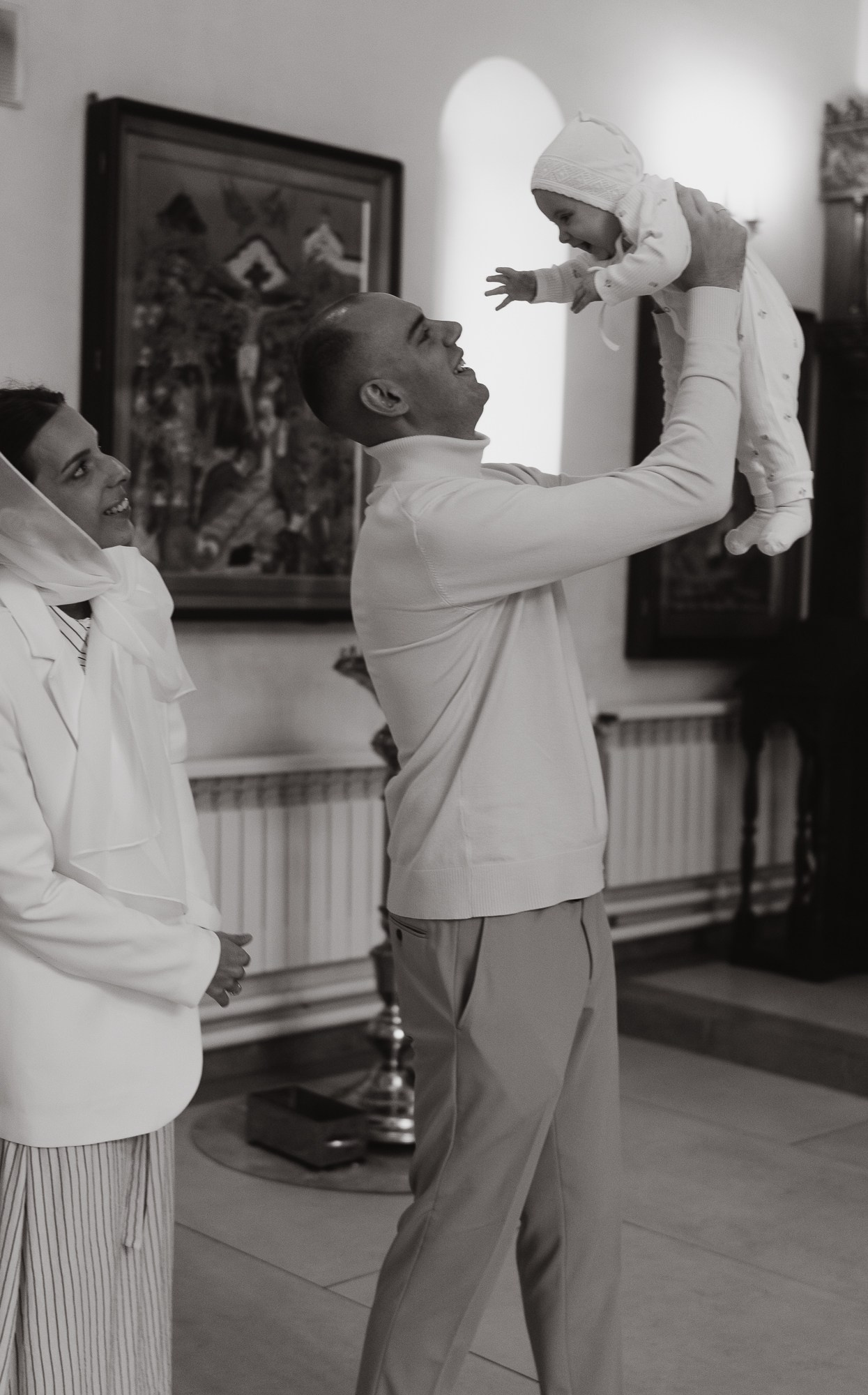 Таинство крещение в Москве. Семейный, ньюборн фотограф, фотограф на роды в Москве, Виктория Тюльдюкова