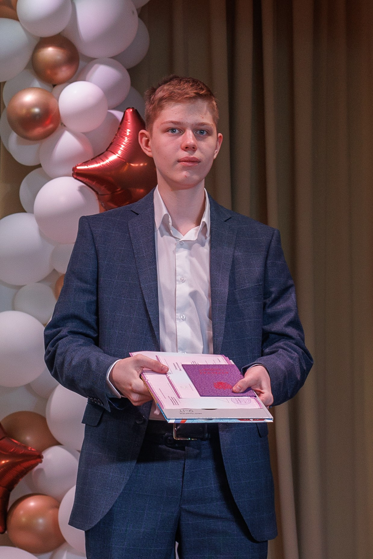 Вручение аттестатов. Свадебный и семейный фотограф в Новосибирске Ирина Дорошкова