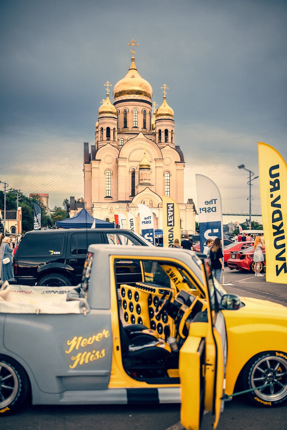 Уличная фотография. Андрей Кровлин — фотограф в Славянке