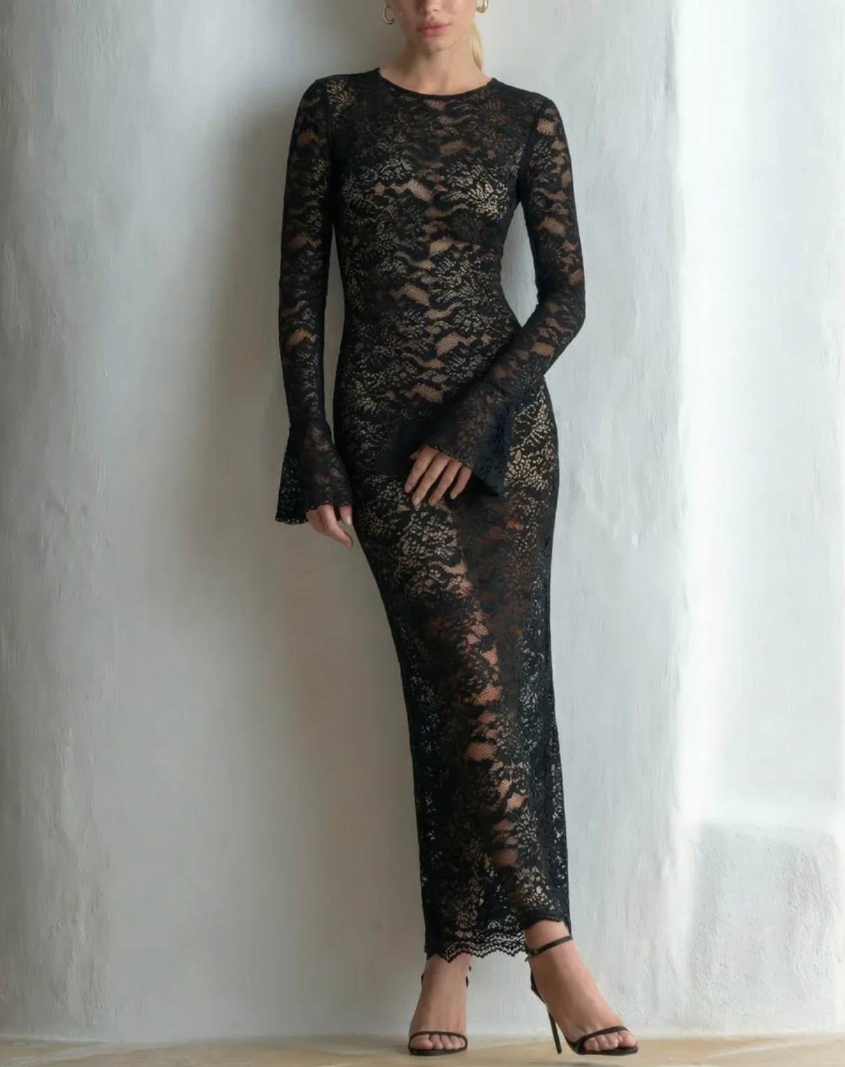 Платье 500 руб/час Размер M | Залоговая стоимость - 3000 руб 