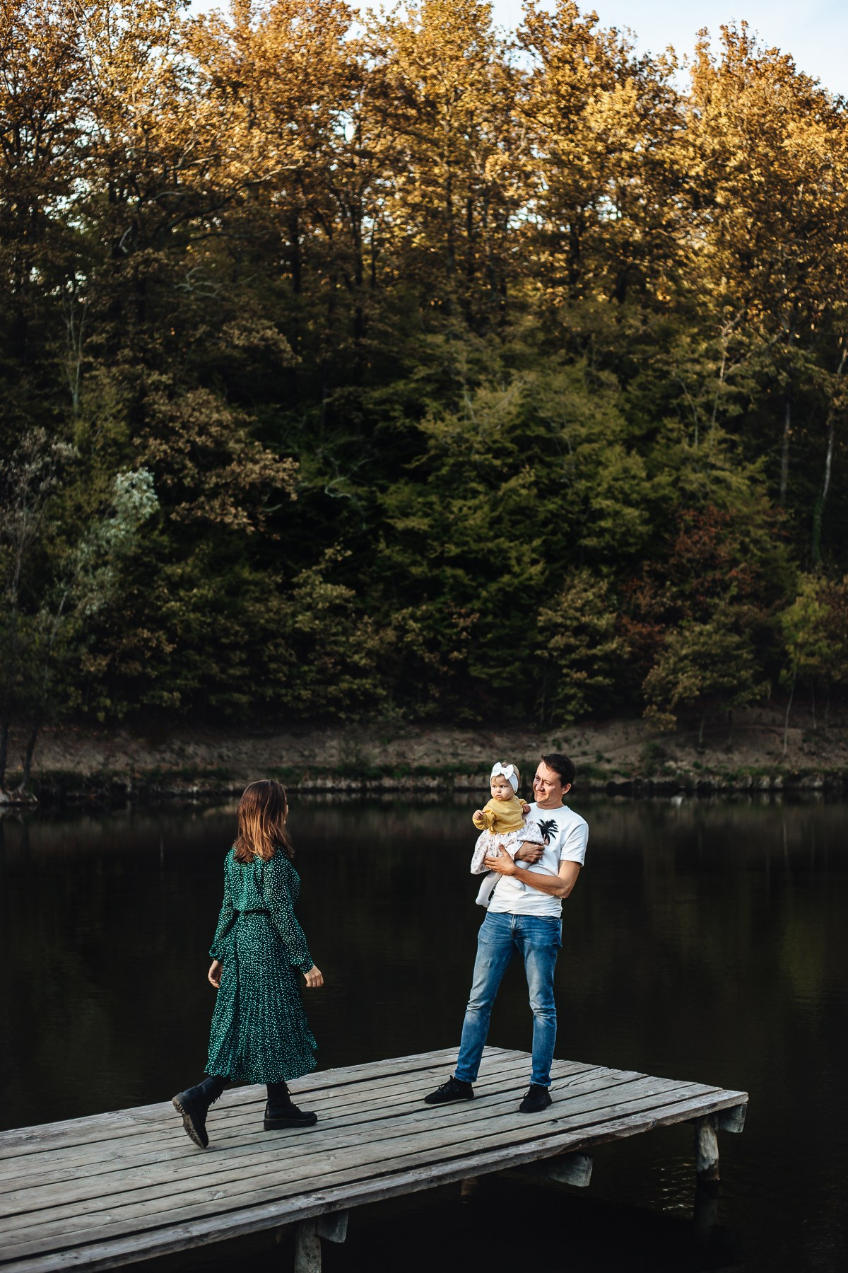 Иван, Ольга и Мира — в персиковом саду. Семейный фотограф Новороссийск, Анапа, Геленджик — Юлия Давыдова