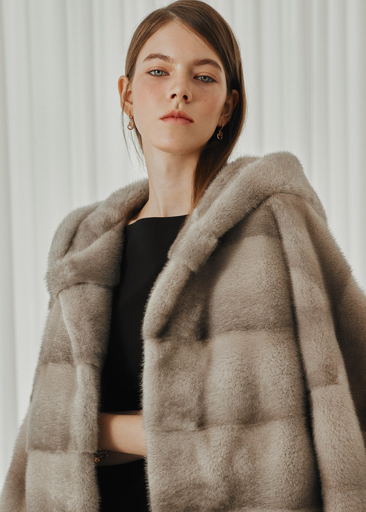 Sophia S. Modeling agency TM MODELS