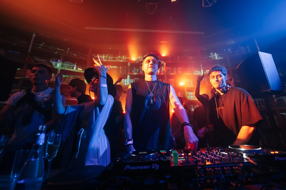 Концерт Volen Sentir в клубе «COMMUNITY». Фотограф Москва