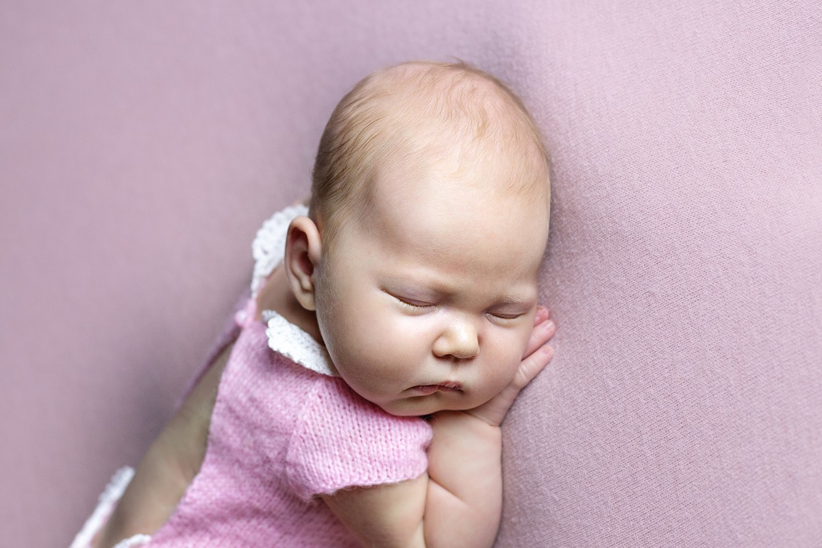 Съемка новорожденных. Фотограф новорожденных малышей Ирина Шайнурова