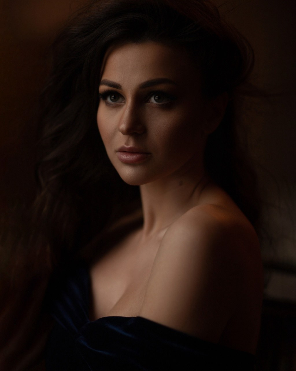 Фотосессия. Профессиональный топ стилист по прическам и макияжу