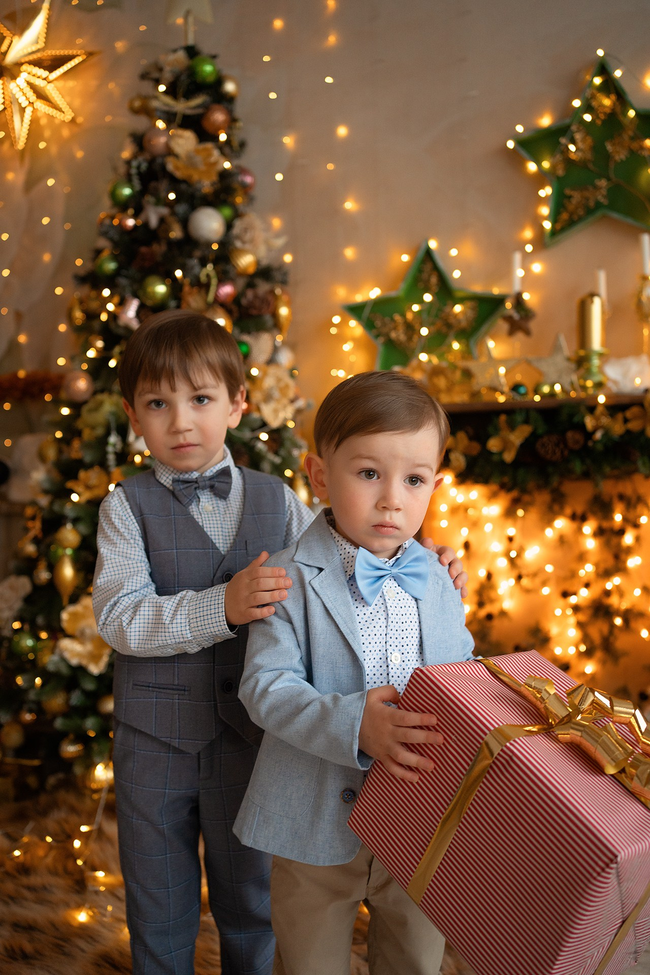 Новогодняя семейная фотосессия в студии Cocoon. Семейный и детский фотограф в Москве Екатерина Офицерова