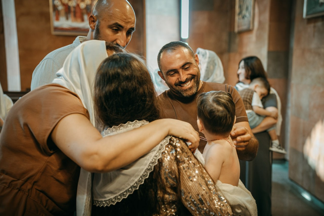 Фотограф на крещение в Тюмени Александр Шалагин